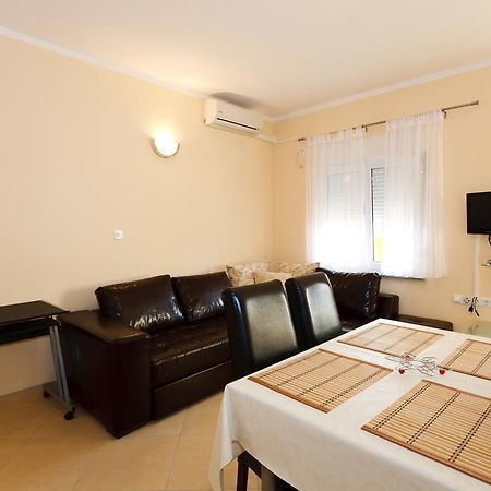Apartmani Juric Vrsar Exterior foto
